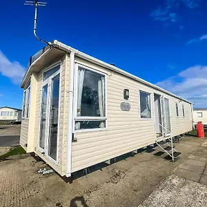  Campsite Lovely 6 Berth Caravan With Free Wifi At Le Mere, Yorkshire Ref 71011c